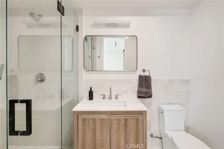 622 1st Place, Hermosa Beach, California 90254