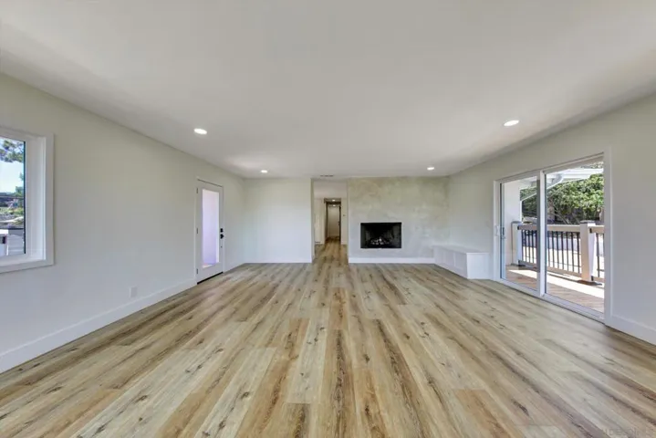4491 Glen, La Mesa, California 91941