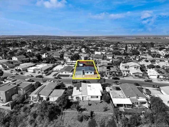 2802 Cowley Way, San Diego, California 92110