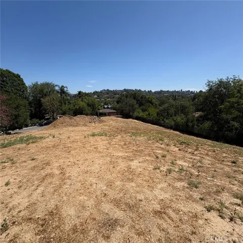 12138 Skyline Drive, North Tustin, California 92705