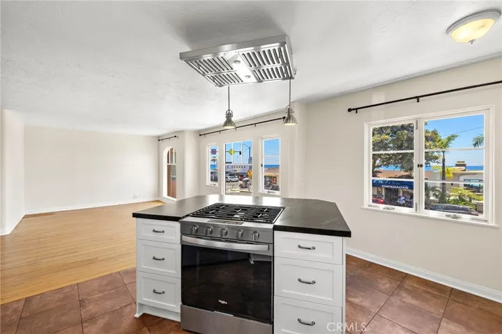 976 S Coast S A, Laguna Beach, California 92651