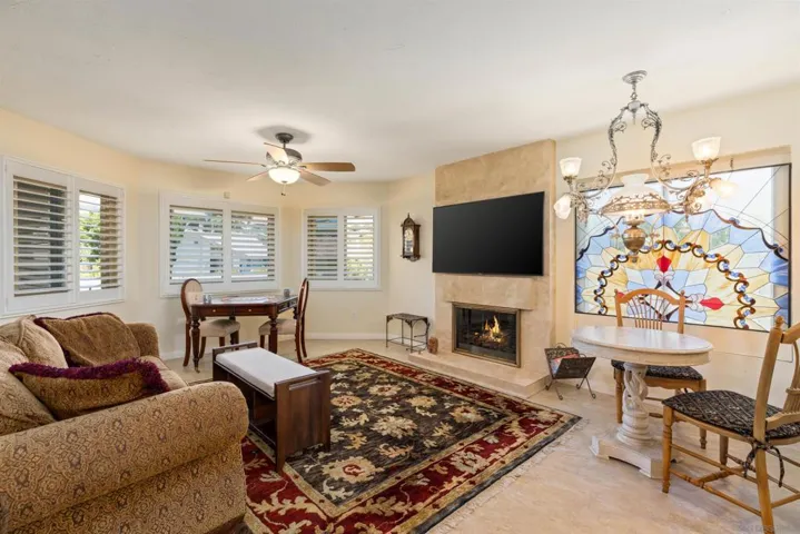 17632 Fonticello Way, San Diego, California 92128