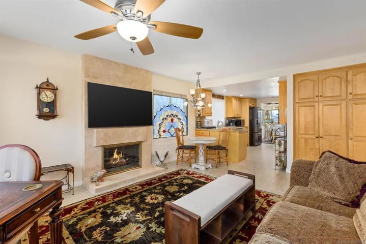 17632 Fonticello Way, San Diego, California 92128