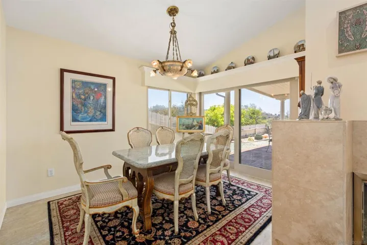17632 Fonticello Way, San Diego, California 92128