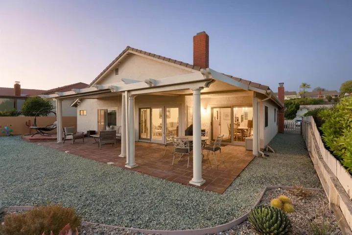 17632 Fonticello Way, San Diego, California 92128