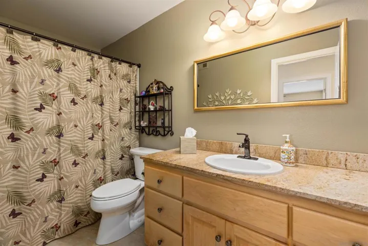 17632 Fonticello Way, San Diego, California 92128