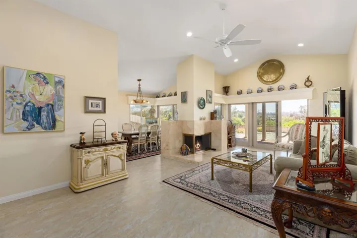 17632 Fonticello Way, San Diego, California 92128