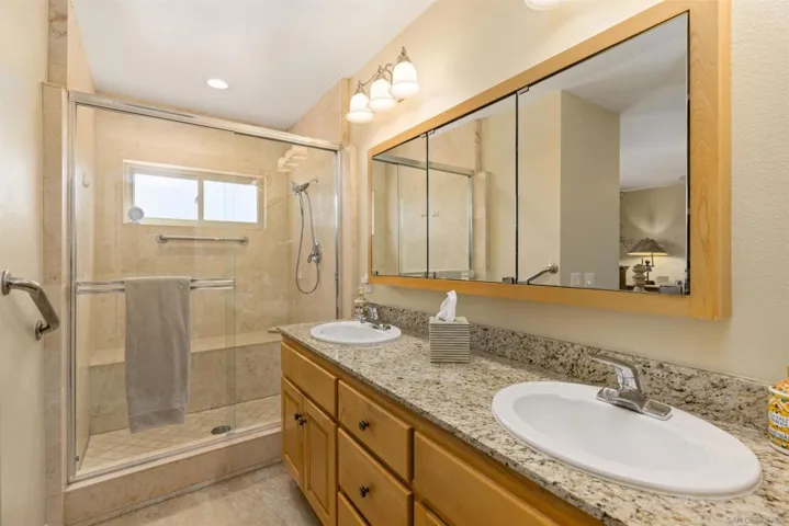 17632 Fonticello Way, San Diego, California 92128