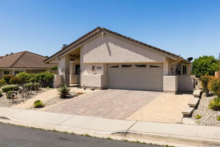 17632 Fonticello Way, San Diego, California 92128