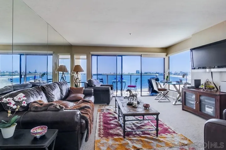 3888 Riviera Dr 301, San Diego, California 92109