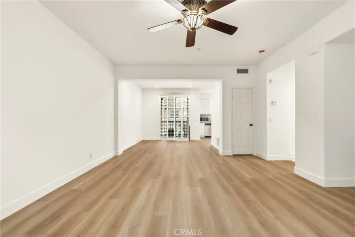 355 Flyers, Tustin, California 92782