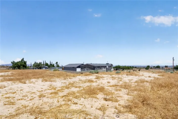 11152 E Avenue V12, Littlerock, California 93543
