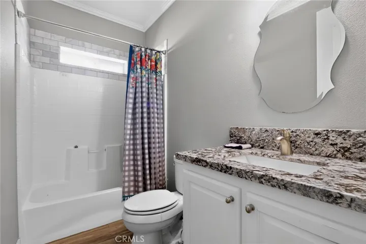 11152 E Avenue V12, Littlerock, California 93543