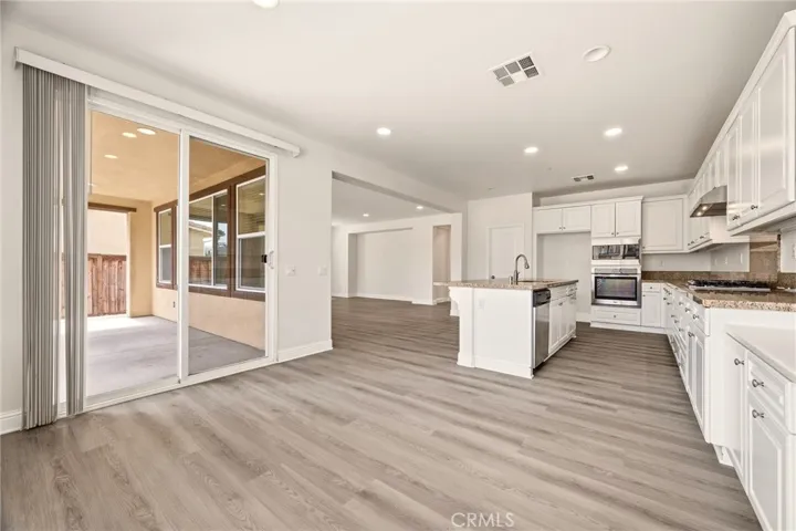 10828 Portofino, Riverside, California 92503