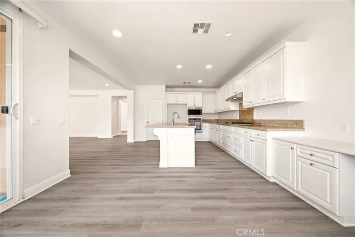 10828 Portofino, Riverside, California 92503