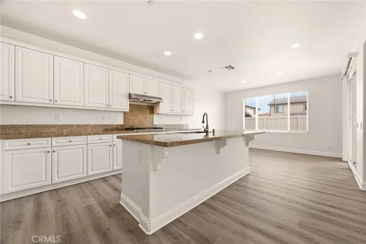 10828 Portofino, Riverside, California 92503
