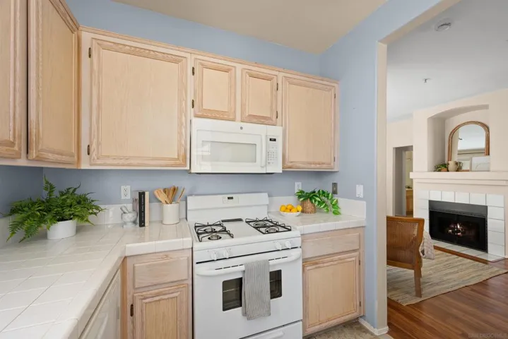 11454 Via Rancho San Diego 208, El Cajon, California 92019