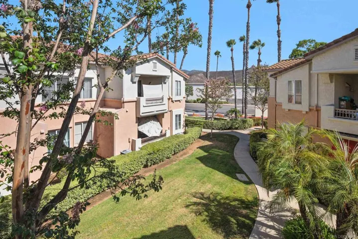 11454 Via Rancho San Diego 208, El Cajon, California 92019