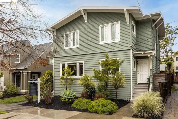 2935 Florence, Berkeley, California 94705