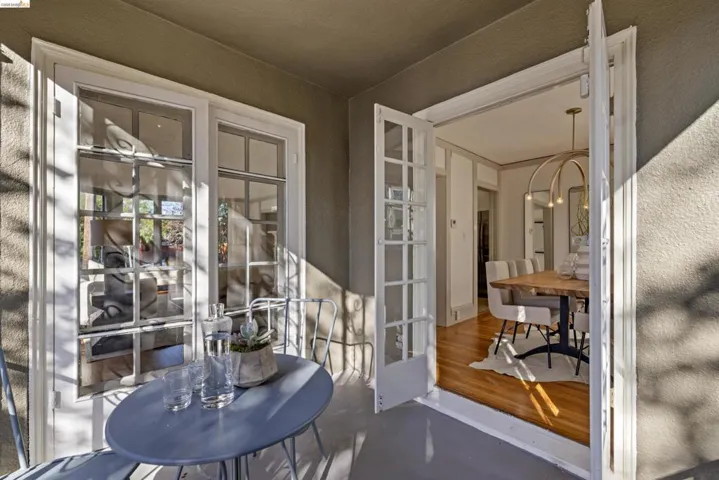 2935 Florence, Berkeley, California 94705