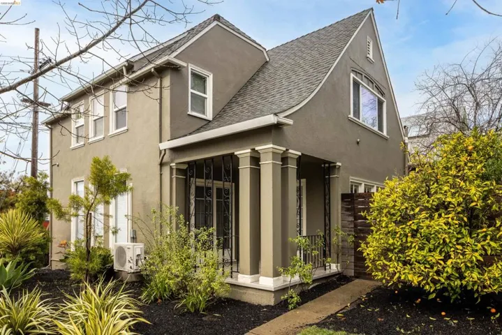 2935 Florence, Berkeley, California 94705