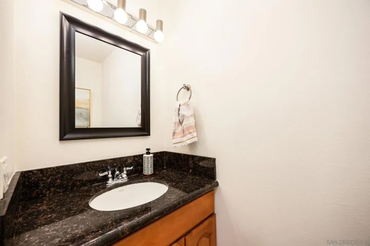 832 Kalpati Cir E, Carlsbad, California 92008