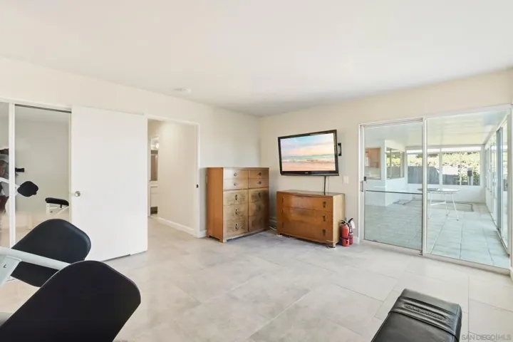 6260 Camino Rico, San Diego, California 92120