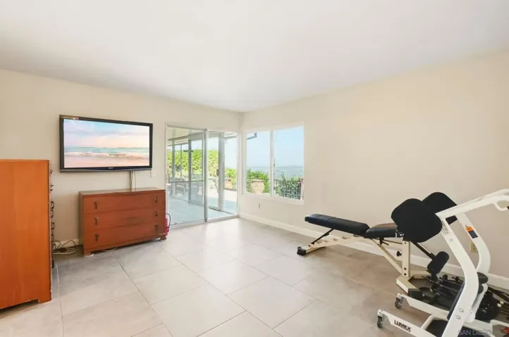 6260 Camino Rico, San Diego, California 92120