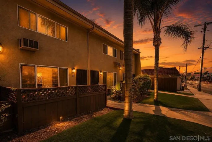 1321 Greenfield Dr 33, El Cajon, California 92021