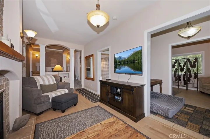 28714 Palisades, Lake Arrowhead, California 92352