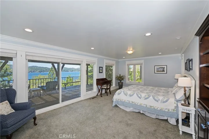 28714 Palisades, Lake Arrowhead, California 92352