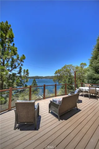 28714 Palisades, Lake Arrowhead, California 92352