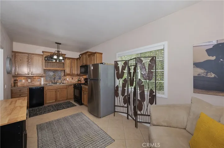 28714 Palisades, Lake Arrowhead, California 92352