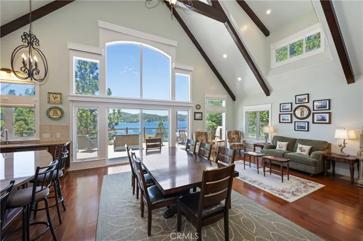 28714 Palisades, Lake Arrowhead, California 92352