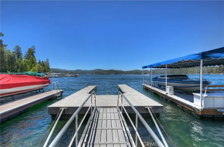 28714 Palisades, Lake Arrowhead, California 92352