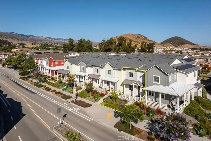 1033 Tiburon, San Luis Obispo, California 93401