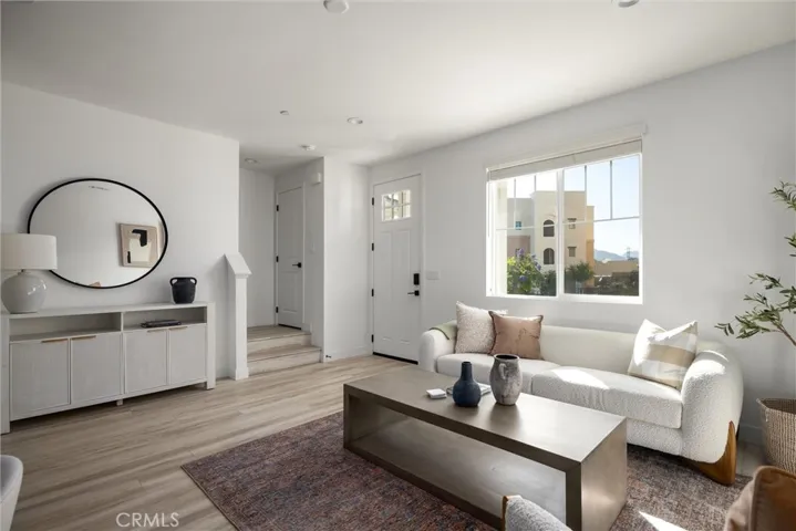 1033 Tiburon, San Luis Obispo, California 93401