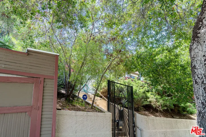1458 Sutherland Street, Los Angeles, California 90026