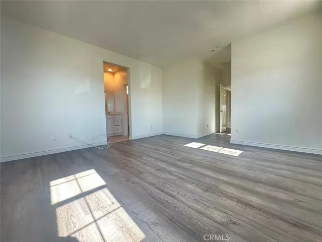 5862 Ginger Drive, Eastvale, California 92880