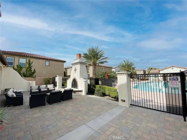 5862 Ginger Drive, Eastvale, California 92880