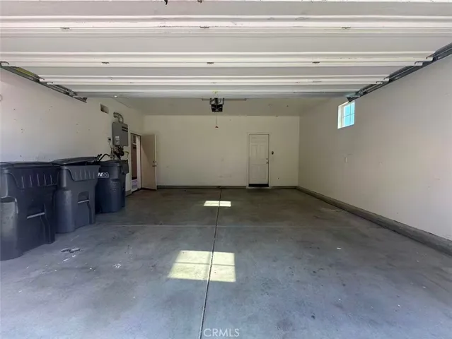 5862 Ginger Drive, Eastvale, California 92880