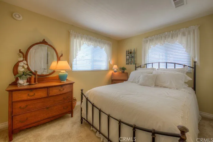 5568 Orange, Cypress, California 90630