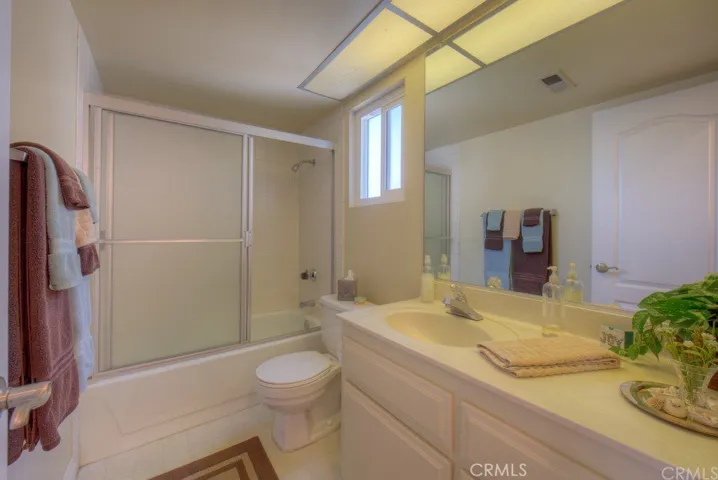 5568 Orange, Cypress, California 90630