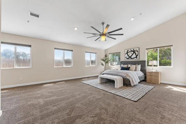 1091 Nightingale Place, Escondido, California 92027