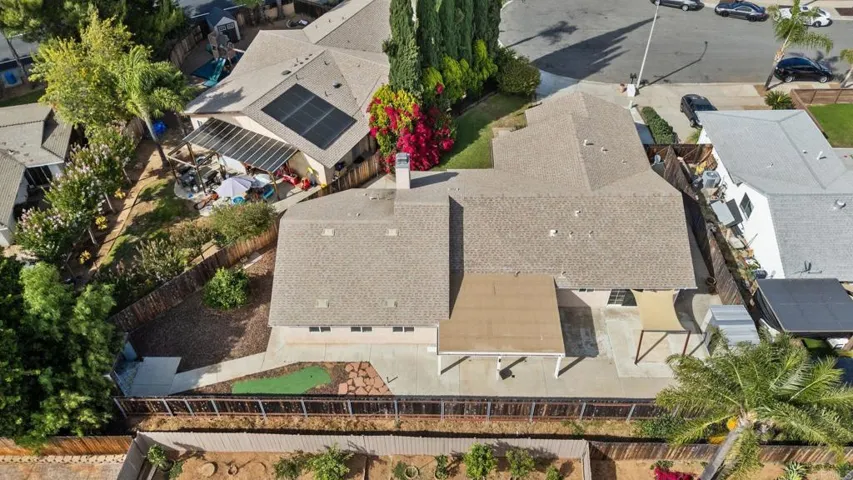 1091 Nightingale Place, Escondido, California 92027