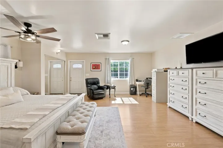 1869 Country Club, Thousand Oaks, California 91360