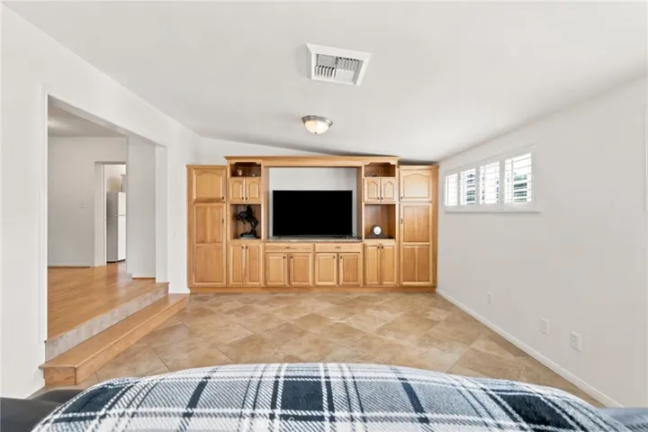 1869 Country Club, Thousand Oaks, California 91360