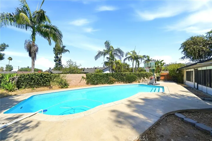19913 E Rambling, Covina, California 91724