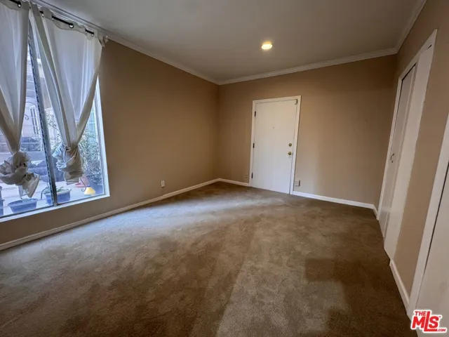 8550 Holloway Drive 101, West Hollywood, California 90069