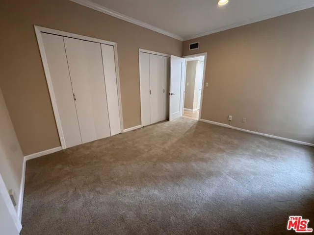 8550 Holloway Drive 101, West Hollywood, California 90069
